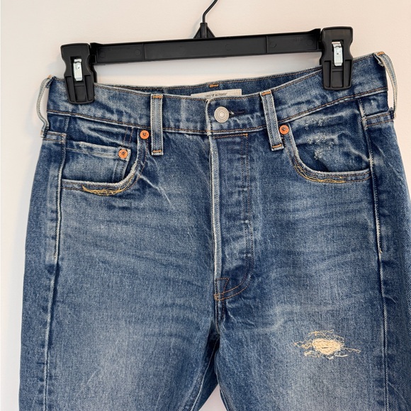 Levi’s 501 Jeans - Picture 4 of 5